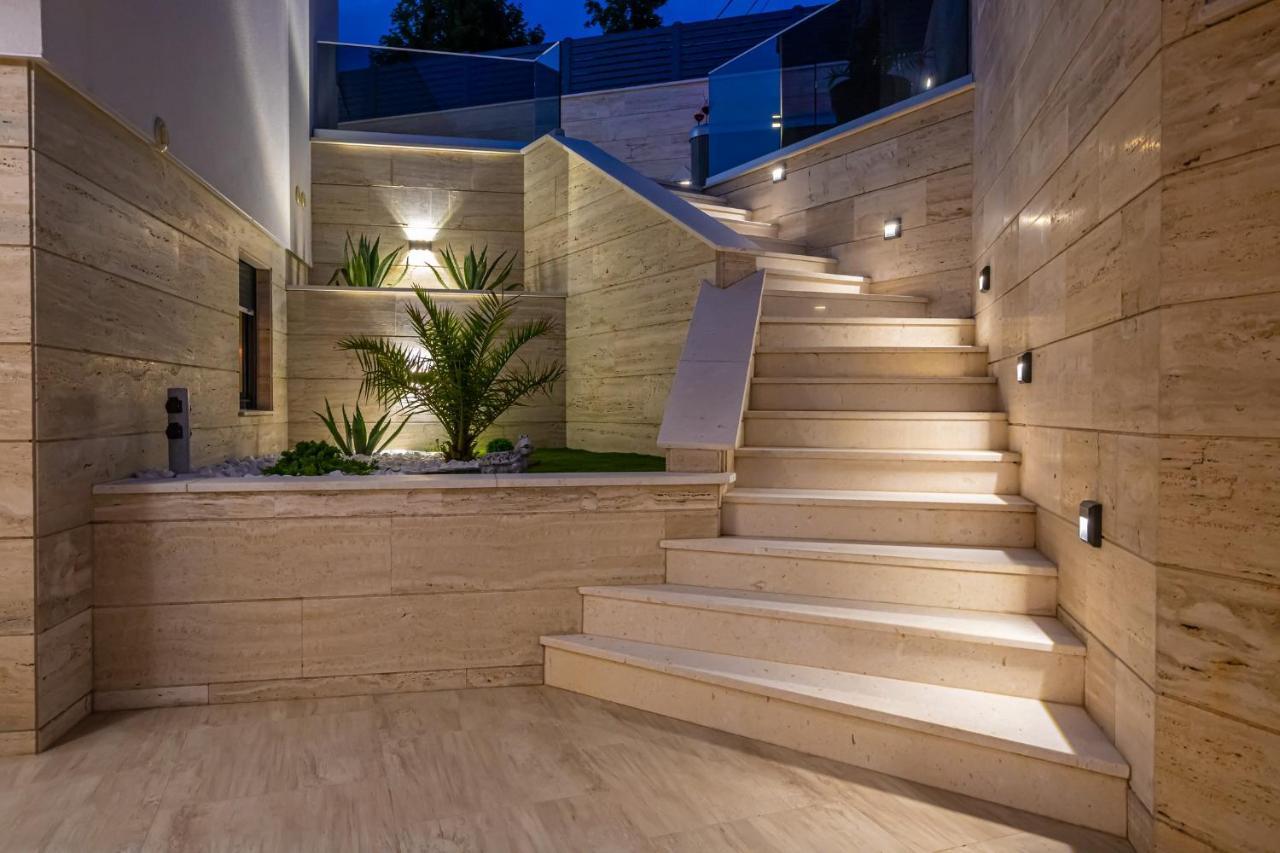 Villa Marassi With Heated Pool, Hot Tub And Sauna Crikvenica Eksteriør bilde
