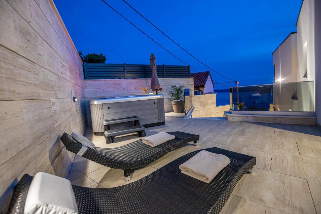 Villa Marassi With Heated Pool, Hot Tub And Sauna Crikvenica Eksteriør bilde